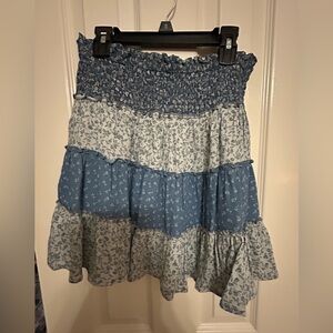 American Eagle Blue floral skirt
